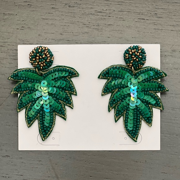 High Heels on the High Road Jewelry - Green & Gold Sequin Palm Leaf Tiki Hawaii Pinup Seed Bead 2.5" x 1.5" Earrings